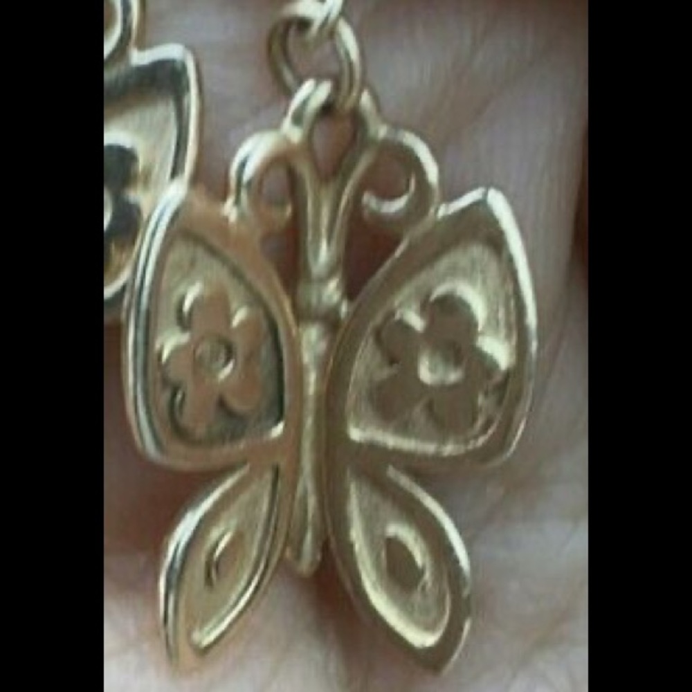 Looking for gold mariposa charm